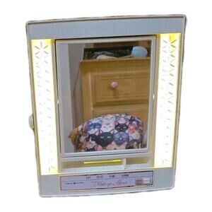 Vintage GE Lighted Double Sided Make-up Mirror, Tested Working # IM-1/5301-002